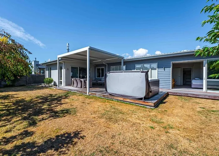 Haven Views And Fantastic Outdoor Living *