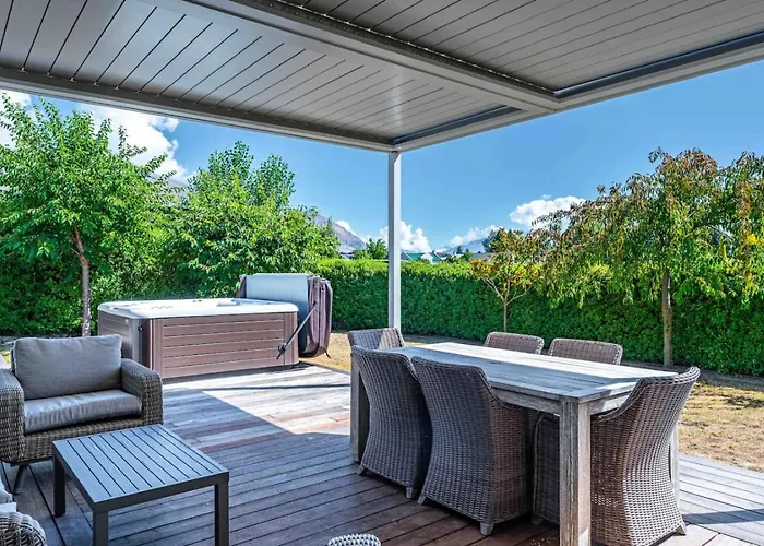 Haven Views And Fantastic Outdoor Living 瓦纳卡