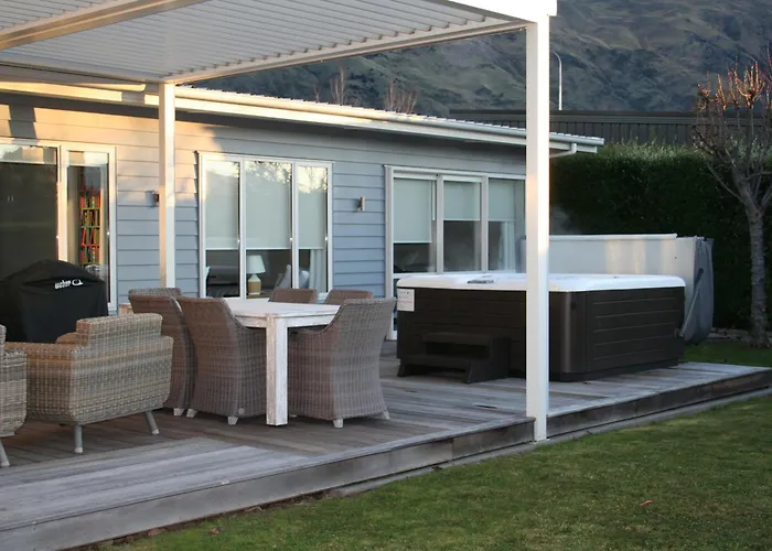 Haven Views And Fantastic Outdoor Living 度假居 *